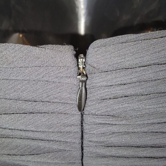 David's Bridal Black Strapless chiffon dress size 16 - Picture 5 of 7